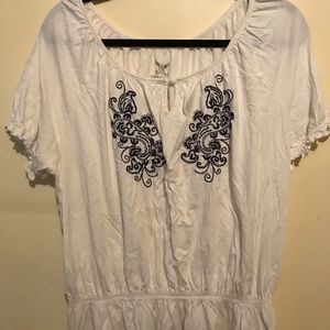 Faded Glory White Top